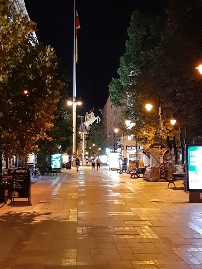 Square Exclusive Apartment 3N سكوبجي المظهر الخارجي الصورة